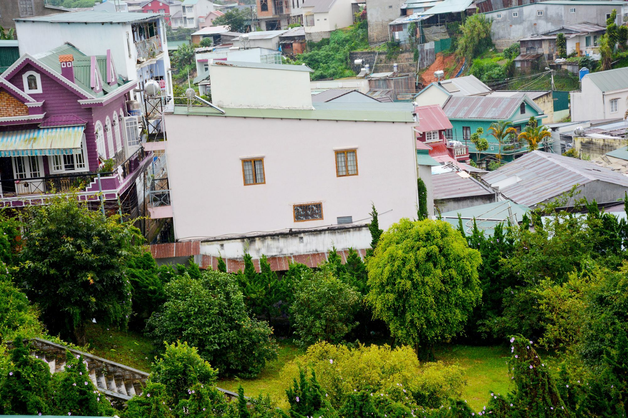 Pines Hotel Da Lat Buitenkant foto